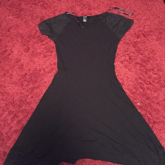 Forever 21 Dresses & Skirts - black skater dress