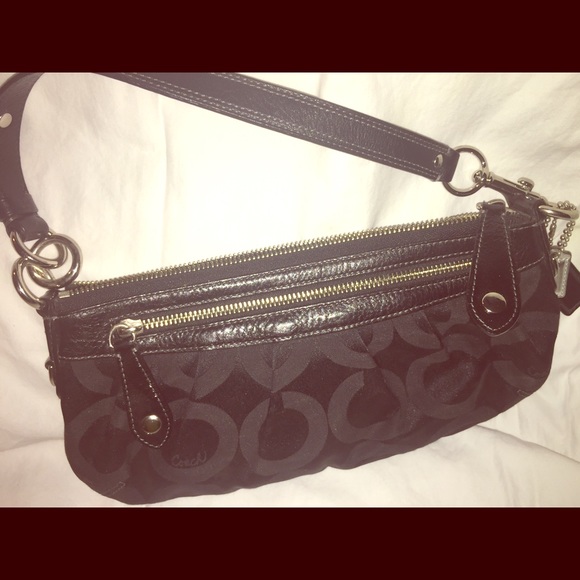 AUTHENTIC 💯 Coach handbag