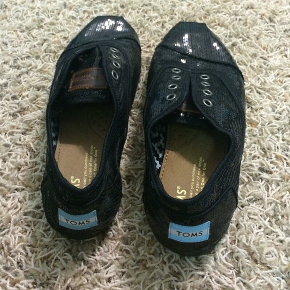 Black Toms