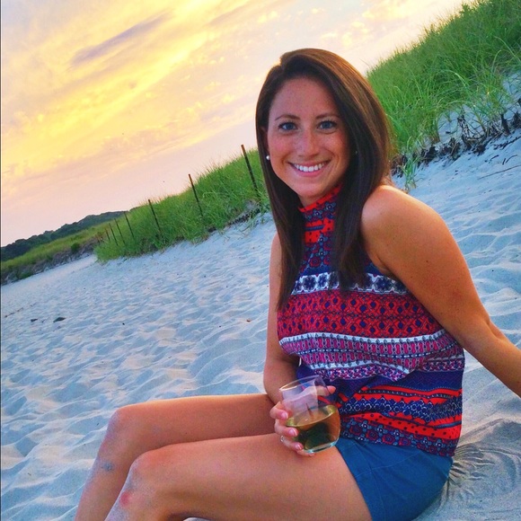 Meet your Posher, Micayla