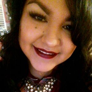 Meet your Posher, Sandra