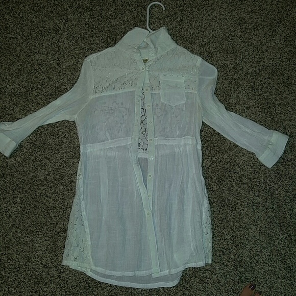 Lace 3/4 sheer blouse