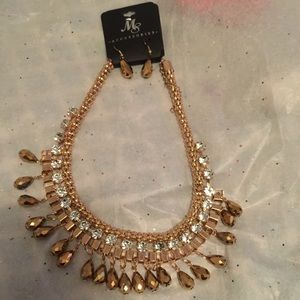 Gold Facet Necklace & Earrings Set Gold Facet Necklace & Earrings Set