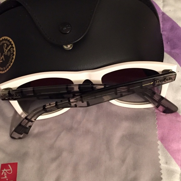 SOLD 💖Authenthic RayBan💖 - Picture 2 of 3