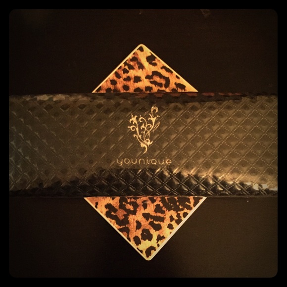 Unopened Younique moodstruck 3D fiber lashes