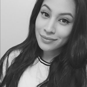 Meet your Posher, Teresa