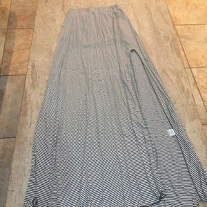 Black and white maxi skirt