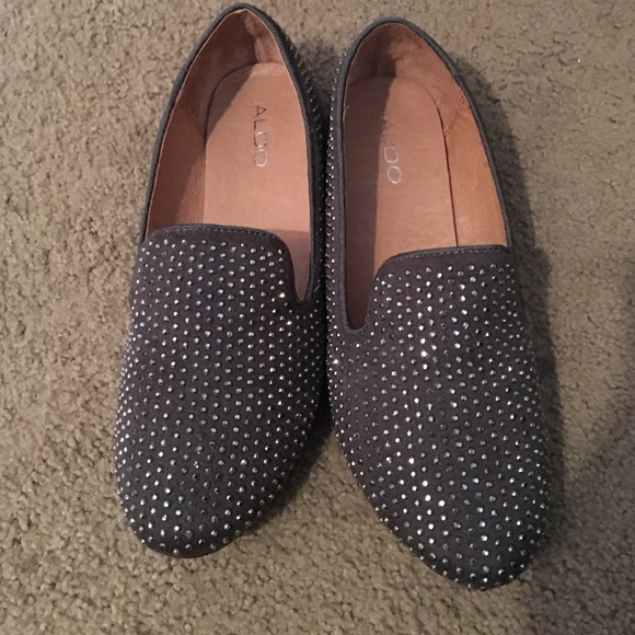Never wore, aldo size 7 shoe