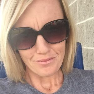 Meet your Posher, Kristan