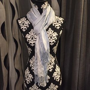 Stripped scarf