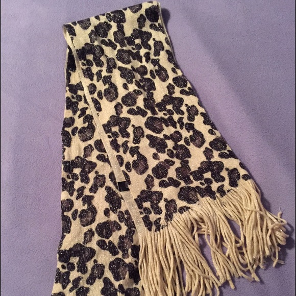 FRANCECAS SCARF💁🏻💗