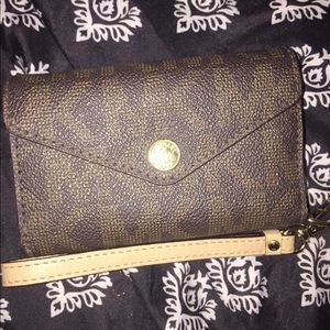 Michael Kors brown iPhone 5/5s wallet