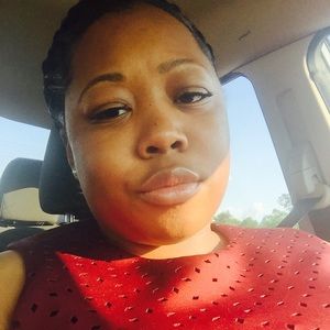 Meet your Posher, Natasha