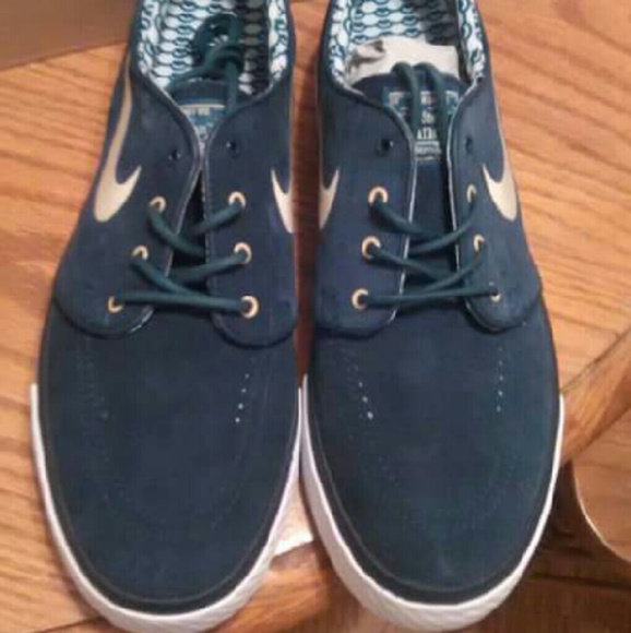 NIKE Shoes Mens Sz 9 New With Box Stefan Janoski Poshmark NIKE Shoes Mens Sz 9 New With Box Stefan Janoski Poshmark