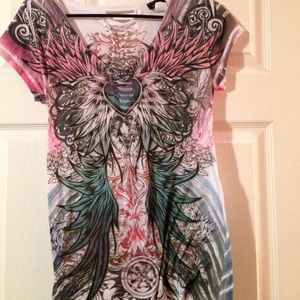 white and multicolored angel wing t-shirt