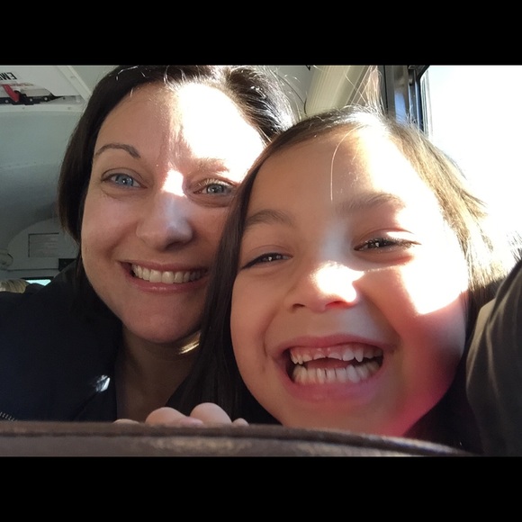 Meet your Posher, Michelle - Picture 1 of 1