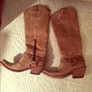 Brand Name cowboy boots