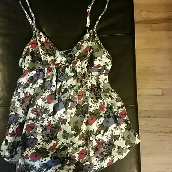 Flower flowy tank top.