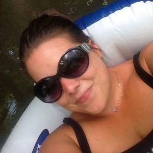 Meet your Posher, Courtney