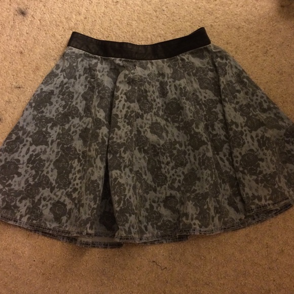 Floral denim circle skirt - Picture 1 of 1