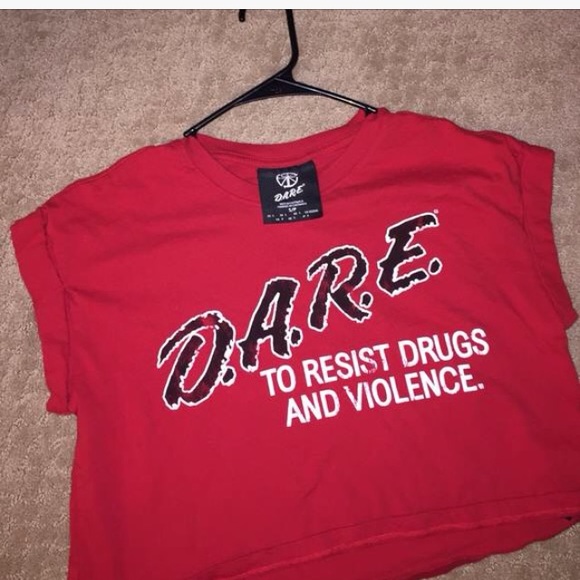 DARE crop top