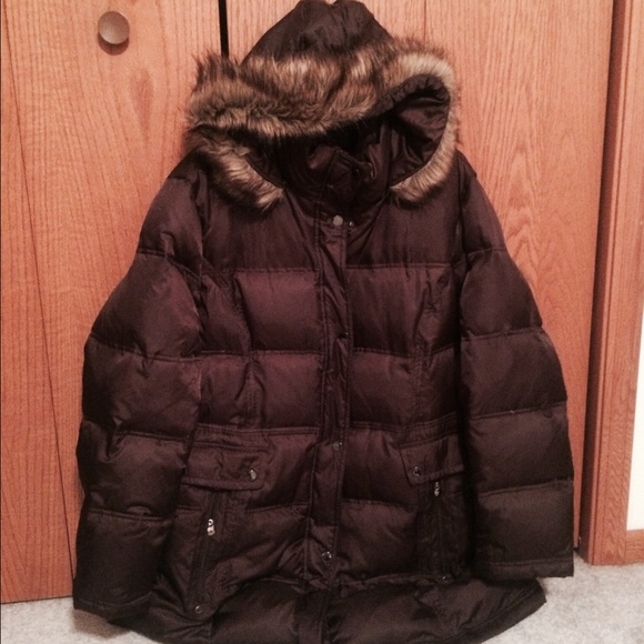 Brown puffy winter coat!