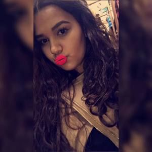 Meet your Posher, Salma