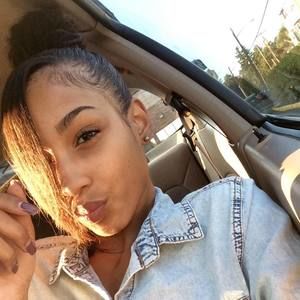 Meet your Posher, Deja