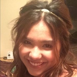 Meet your Posher, Marly