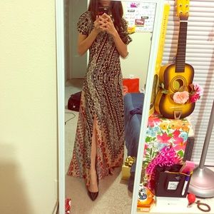 Long dress with printed details