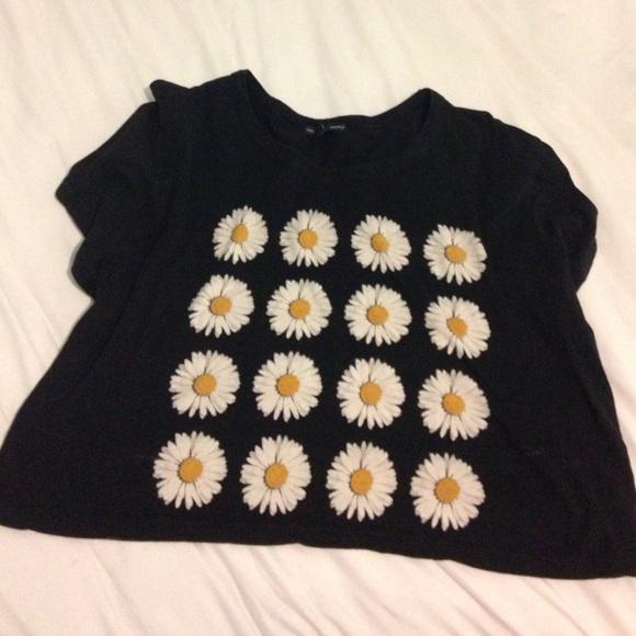 urban outfitters crop top