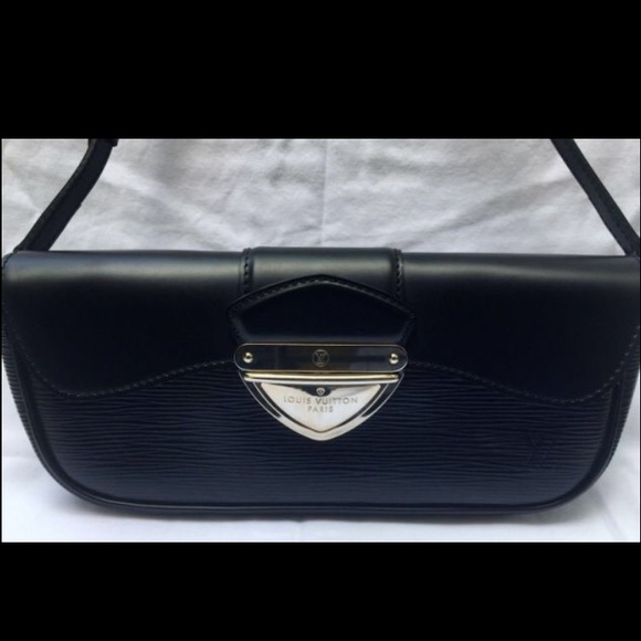 Louis Vuitton Epi Black Montaigne Clutch