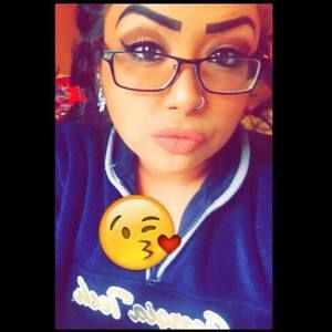 Meet your Posher, Diana