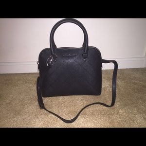 NWT Michael Kors Cindy Black Leather Medium