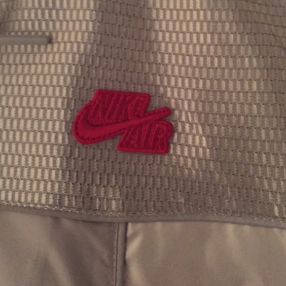 New without tags!!! Nike jacket - Picture 2 of 4
