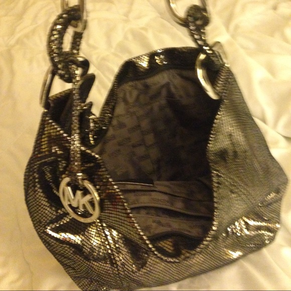 Authentic MK silver hobo purse. Used twice - Picture 2 of 4