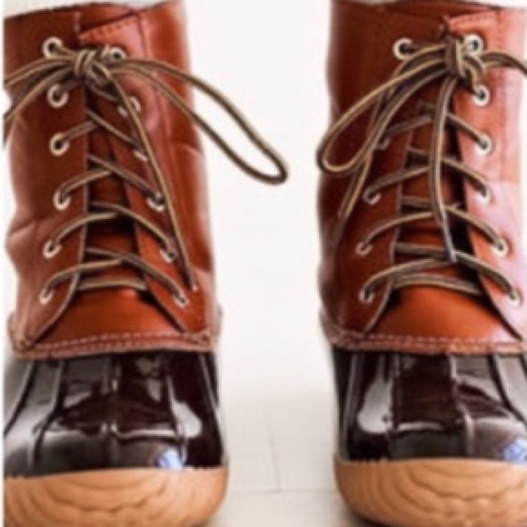 • Camel Duck Boot • - Picture 2 of 3