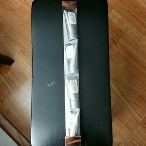 NEW Laura mercier hand & body creme