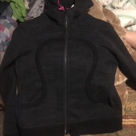 Lululemon sweater