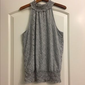 Gray sleeveless lace blouse!!