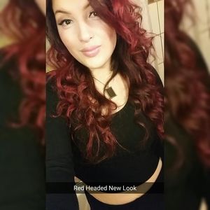 Meet your Posher, Yesenia