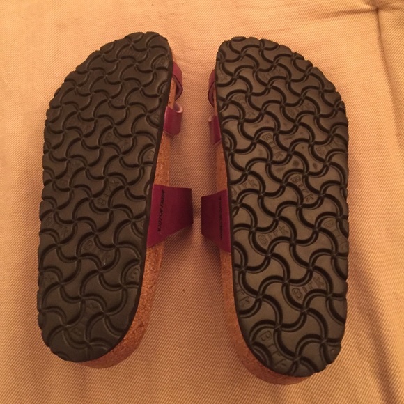 womens size 6 in birkenstocks