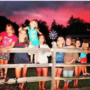 Meet your Posher, Claire