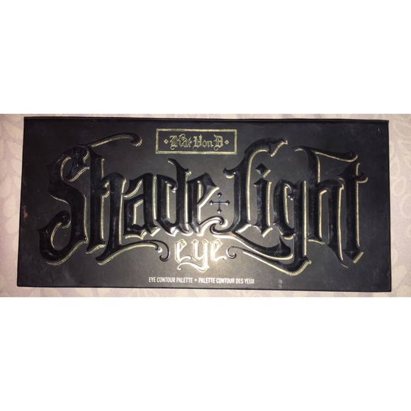 Kat Von D shade and light pallet!