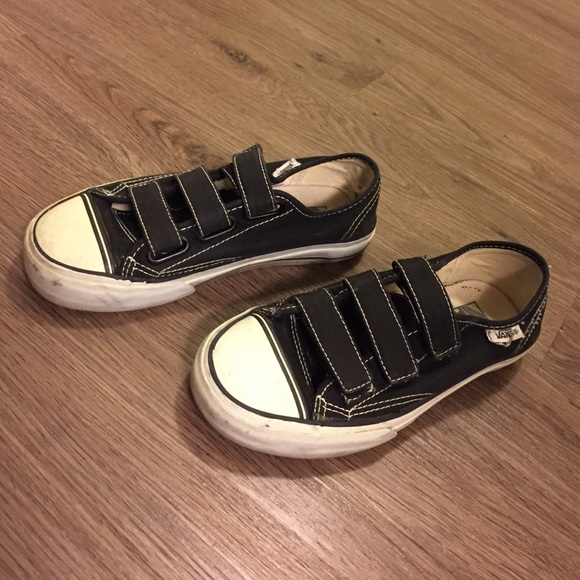 Vans Shoes - Women's US Size 5.0