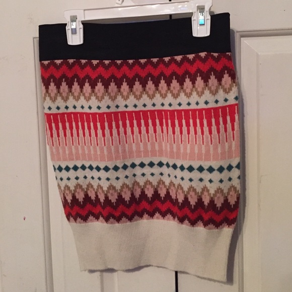 Aztec sweater pencil skirt
