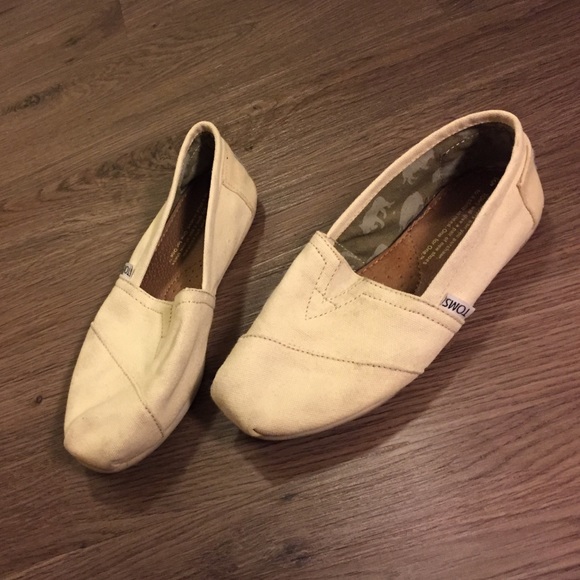 Toms Shoes - Slip ons - Size 5.5