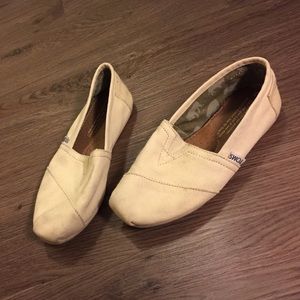 Toms Shoes - Slip ons - Size 5.5