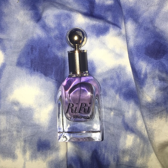 RiRi by: Rihanna Perfume