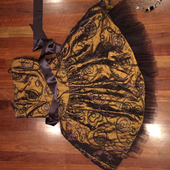 Jessica McClintock strapless semi formal dress